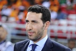 أبو تريكة يهاجم “الفيفا” وينوه بموقف إندونيسيا