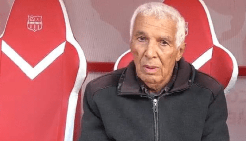وفاة اللاعب والمدرب السابق لشباب بلوزداد “أحمد أعراب”