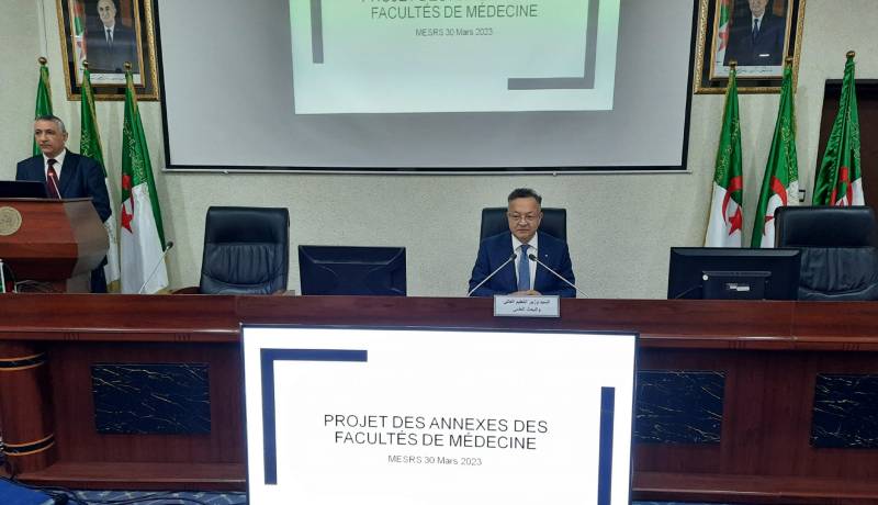التعليم العالي.. التوقيع على 13 شهادة التزام ما بين كليات طب وملحقات