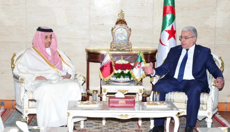 بوغالي يستقبل وزير العمل القطري ويذكر بمواقف الجزائر الثابتة