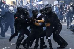 فرنسا.. الشرطة تعتقل 310 محتجيين على قانون التقاعد