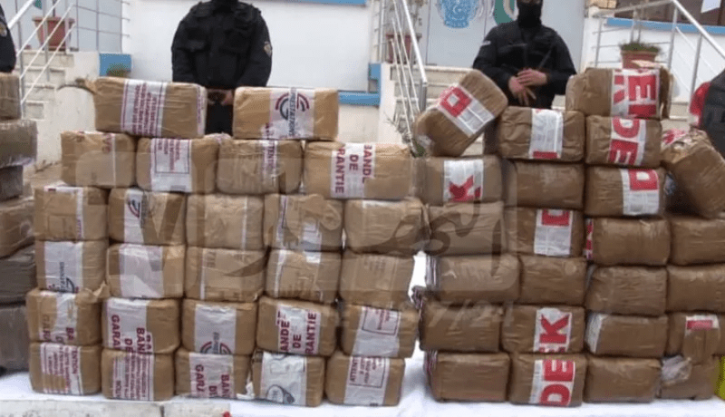 الإطاحة بأربع شبكات إجرامية وحجز 8 كلغ كوكايين و150 كلغ من المخدرات