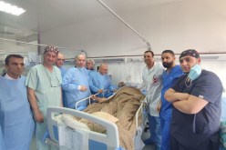 بعد تعرضه لوعكة صحية.. معوش يحظى بزيارة وزير المجاهدين