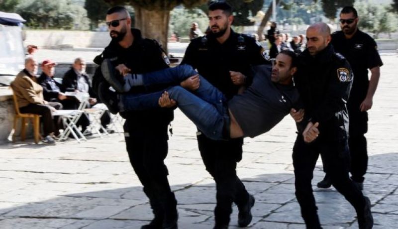 الأقصى: اشتباكات جديدة بين الشرطة الصهيونية والمصلين