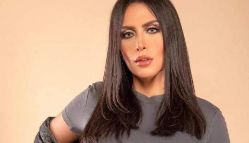 وفاة الفنانة المصرية شيرين الطحان بعد صراع مع المرض