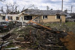 مقتل 22 شخصا جراء عاصفة عنيفة في أميركا