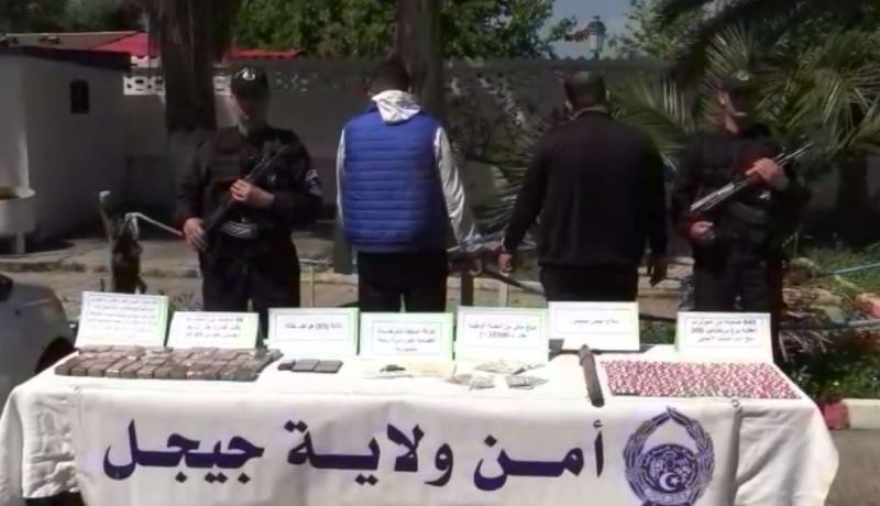 جيجل: حجز 5 كلغ من المخدرات الصلبة وأزيد من 640 قرص مهلوس