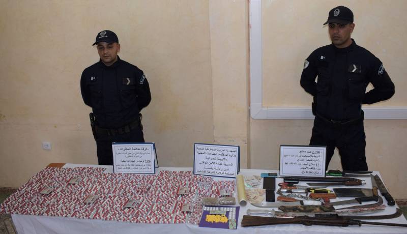 أمن بشار يحجز 2370 قرص مهلوس وبندقية تقليدية الصنع