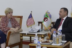 بالصور: والي وهران يستقبل سفيرة الولايات المتحدة الأمريكية