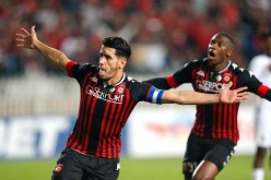 حساب الكاف يُشيد بمدافع لياسما بلعيد