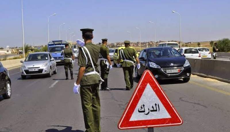 قيادة السيارات برخصة سياقة دولية قانونية داخل التراب الوطني أم لا.. الدرك يوضح