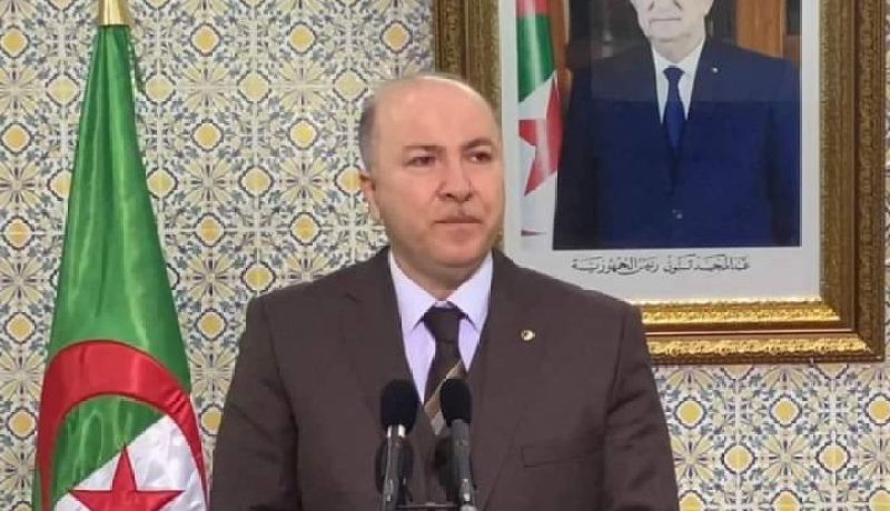 الوزير الأوّل يهنىء الجزائريين بمناسبة عيد الفطر المبارك