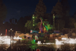 بالفيديو.. اشتعال النيران في تنين متحرك أثناء عرض في ديزني لاند