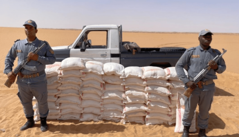 الجمارك: حجز 3.5 طن من الفرينة والسكر موجهة للتهريب بعين قزام