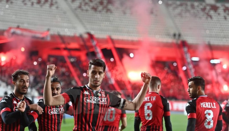 ثنائي إتحاد العاصمة ضمن التشكيلة المثالية لـ”الكاف”
