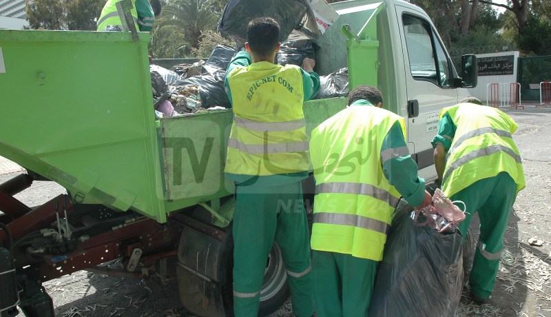 نات كوم: تسخير 4200 عون و370 شاحنة لنظافة العاصمة يومي العيد