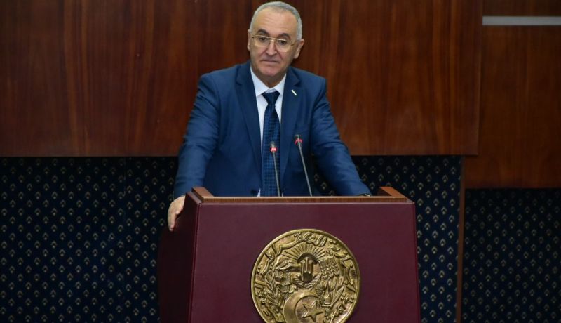 وزير المالية يكشف تاريخ انطلاق البوابة الإلكترونية للصفقات العمومية