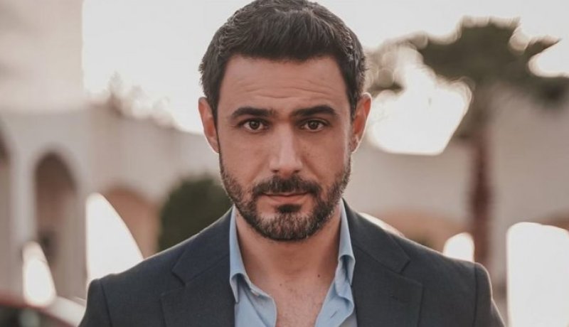 بالفيديو.. ممثل لبناني يدخل في شجار عنيف مع شرطي