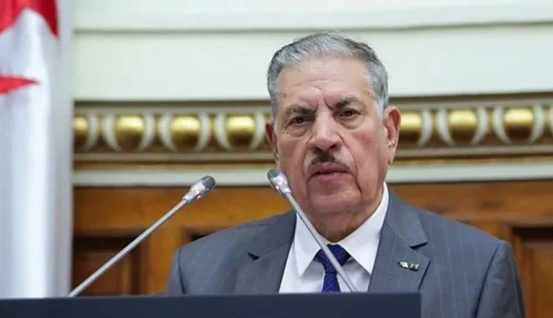 ڨوجيل يهنئ الطلبة الجزائريين بمناسبة الذكرى الـ67 لليوم الوطني للطالب