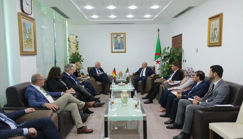وزير التجارة يؤكد على أهمية التعاون والشراكة بين الجزائر وألمانيا