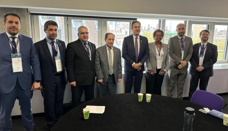 بالصور: بلعابد يتباحث مع نظرائه خلال فعاليات المنتدى العالمي للتربية