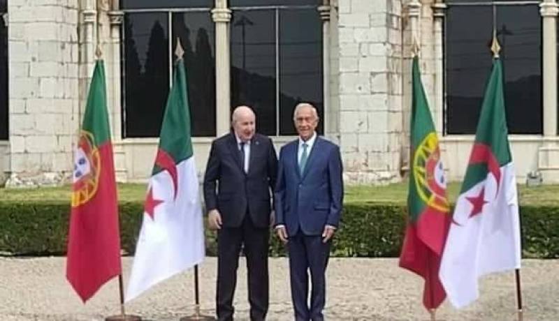 رئيس الجمهورية يُستقبل بالقصر الجمهوري “بيليم” ويوقّع على السجل الذهبي