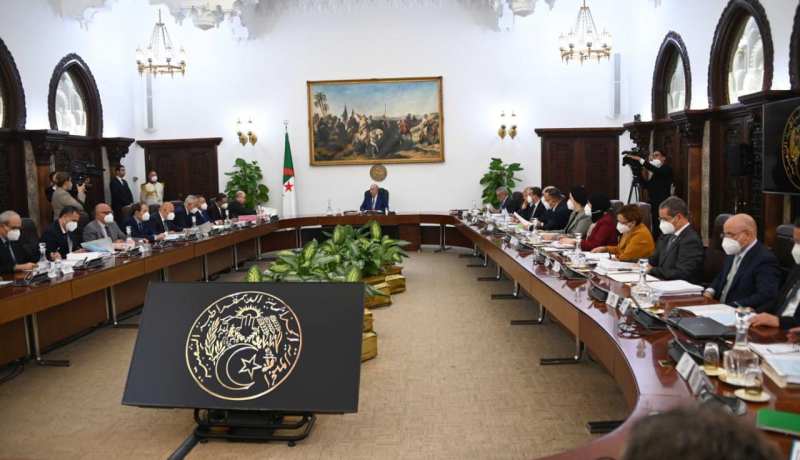 رئيس الجمهورية يأمر بإعداد مشروع قانون حول التزوير واستعمال المزور