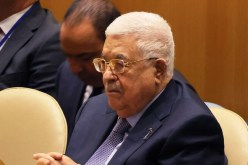 عباس يدعو لمحاسبة الكيان الصهيوني وحماية الفلسطينيين