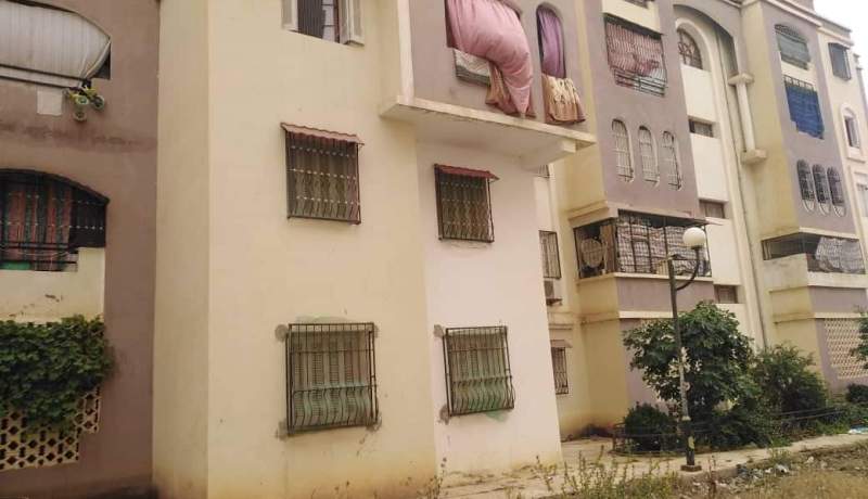 عين الدفلى.. سقوط طفل من شرفة احدى العمارات بالعبادية