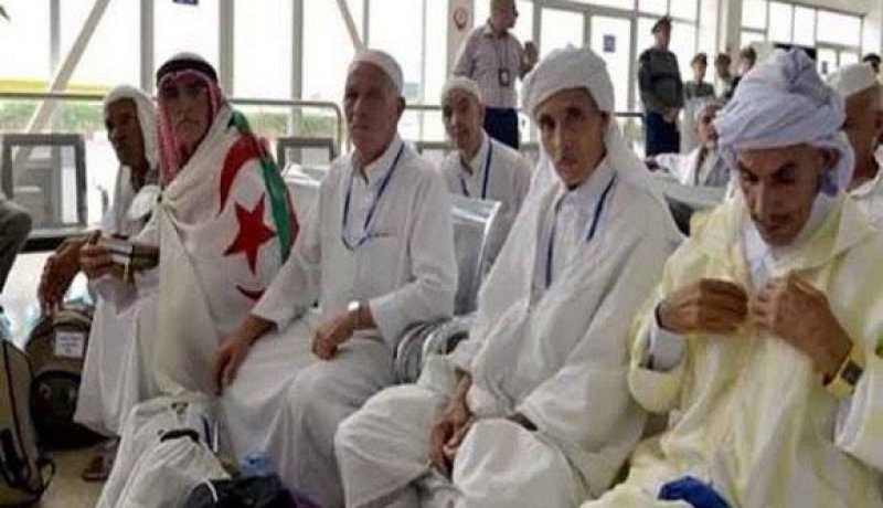تمديد آجال الإجراءات الإدارية والصحية ودفع تكلفة الحج إلى غاية 20 ماي
