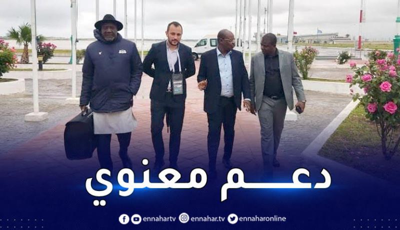 بالصور.. رئيس الإتحاد البوركينابي لكرة القدم يصل عنابة