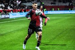 حساب “الليغ1” يشيد بأرقام بوعناني