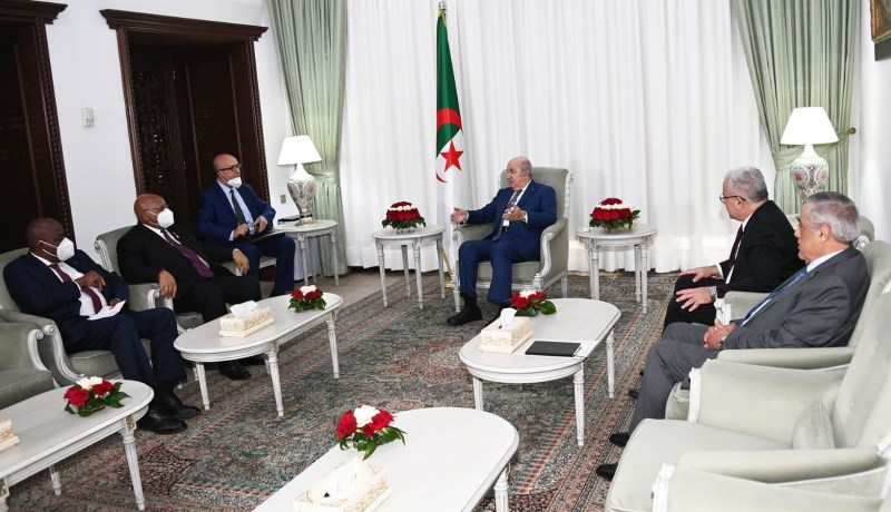 الرئيس تبون يستقبل رئيس برلمان زيمبابوي