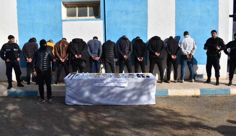غليزان: توقيف 10 أشخاص من بينهم إمرأتين محل بحث