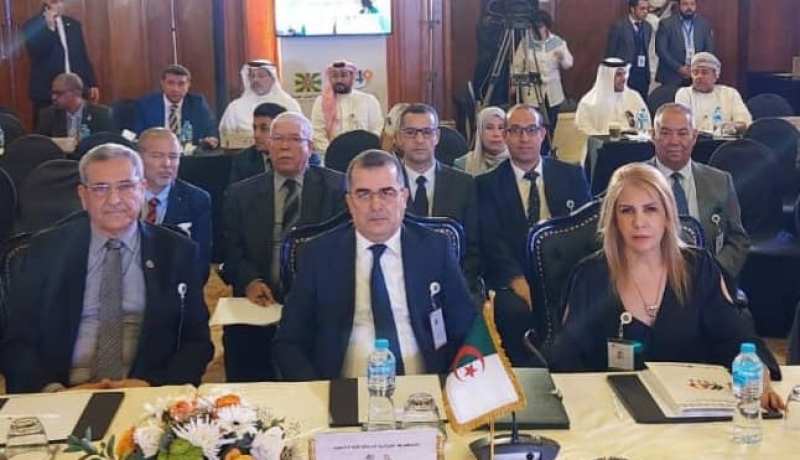 نغزة تدعو للعمل على بروز المنطقة العربية كقوة إقليمية متكاملة وموحدة