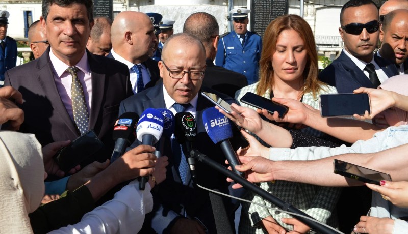 وزير الاتصال يدعو وسائل الإعلام للاستباقية في الدفاع عن مصالح الجزائر