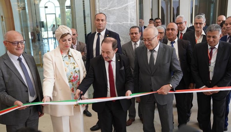 إفتتاح الأسبوع الوطني الإعلامي والأبواب المفتوحة على التوجيه المدرسي