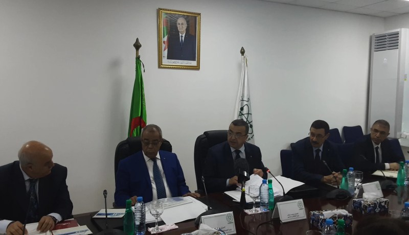 وزيرا الطاقة والصناعة يبحثان التقنيات والتطبيقات النووية للإستخدام الطبي