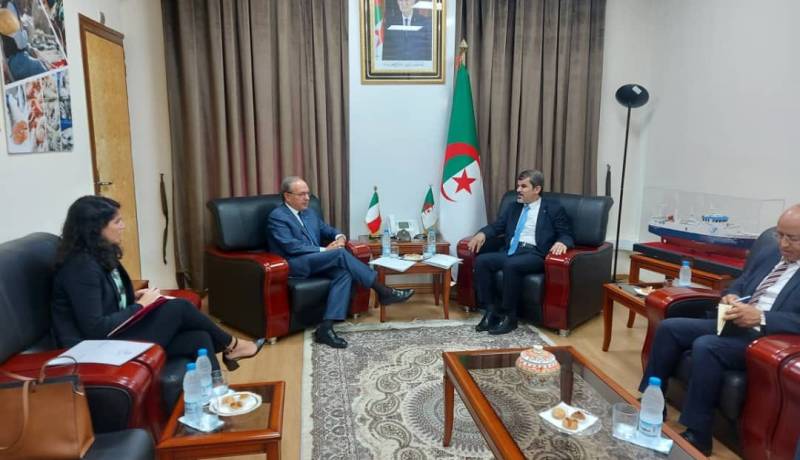 وزير الصيد البحري يتباحث سبل التعاون مع سفير إيطاليا