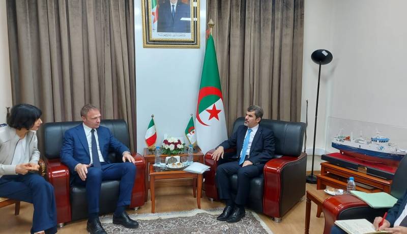الجزائر وايطاليا: تعزيز الشراكة في الصيد البحري وتربية المائيات