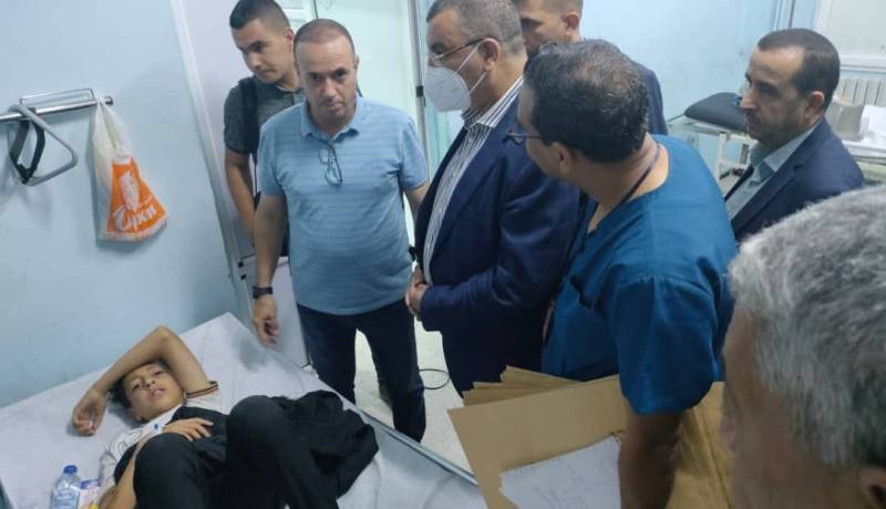 المسيلة.. والي الولاية يقف على عملية التكفل بضحايا الحادث الأليم