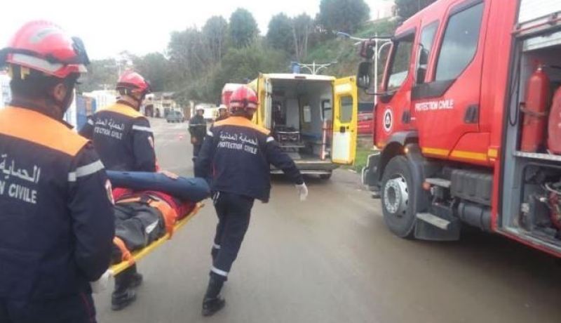 9 جرحى في حادث إصطدام تسلسلي لـ 15 سيارة بالناظور في تيبازة