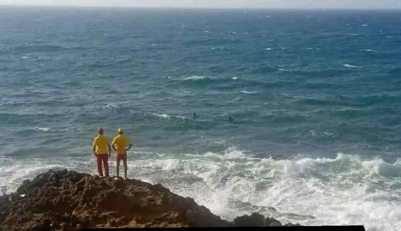 مستغانم : عملية البحث عن غريق مفقود بشاطئ أستيديا غرب