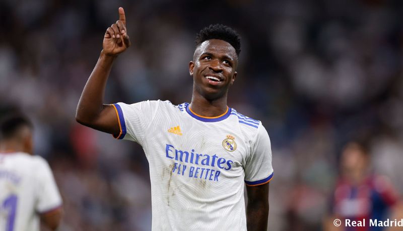 فيني جونيور يتحصل على إرث رونالدو