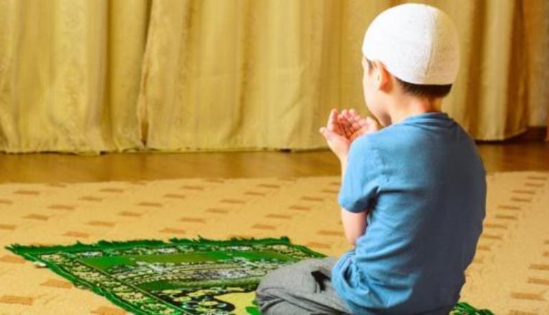 الصلاة في المدارس تثير غضب الفرنسيين