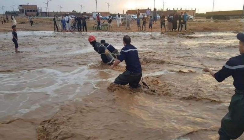 إنتشال جثتي شخصين جرفتهما السيول في الأغواط
