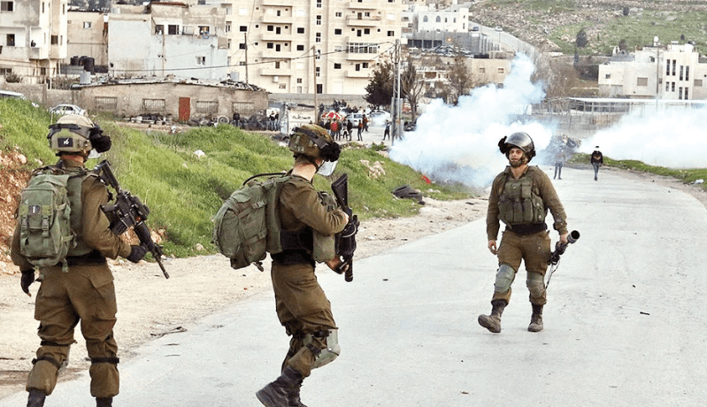 إصابة شابين فلسطينيين برصاص الاحتلال الصهيوني