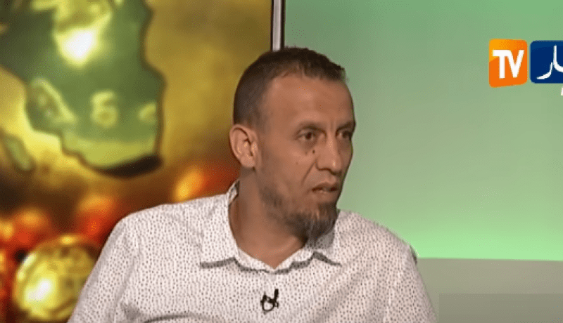 بالفيديو.. هكذا احتفل حمدود بتتويج اتحاد العاصمة بكأس الكاف