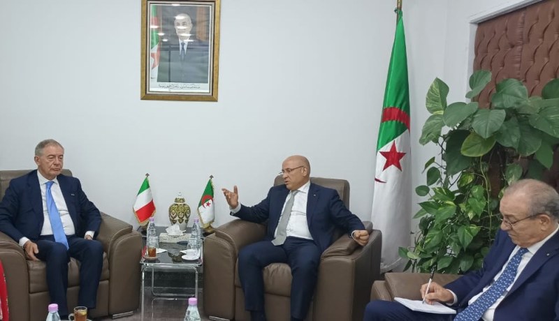 زيتوني يستقبل وزير المشروعات وصنع في إيطاليا