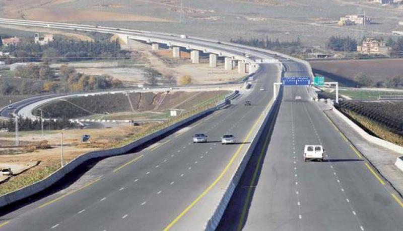 برج بوعريريج.. إغلاق الطريق السيار شرق غرب في عين تاغروت